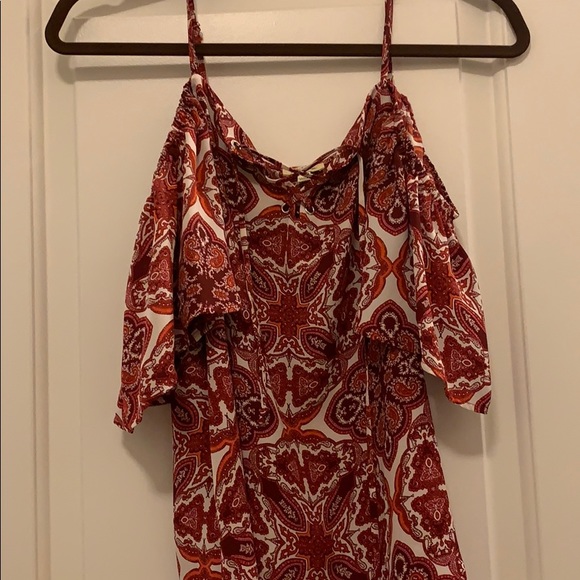 Off shoulder flowy top - Picture 6 of 6